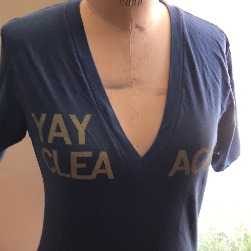 FUNNY “YAY CLEAVAGE!” TEE